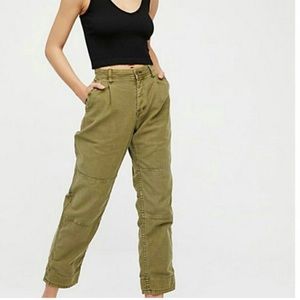 Free People Utility Boyfriend Cropped Pant Size 27